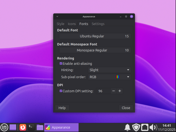 Image of Xfce desktop with the 'Appearance' window open to it's 'Fonts' tab showing the size is set to 15, the icons now match the overall theme, and the unnecessary system tray icons are now removed